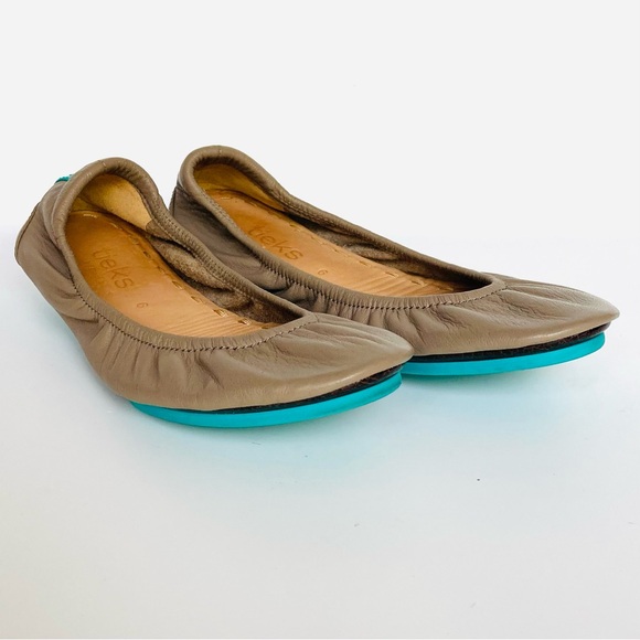Tieks by Gavrieli Taupe Leather Slip On Ballet Flats Shoes - Picture 12 of 13
